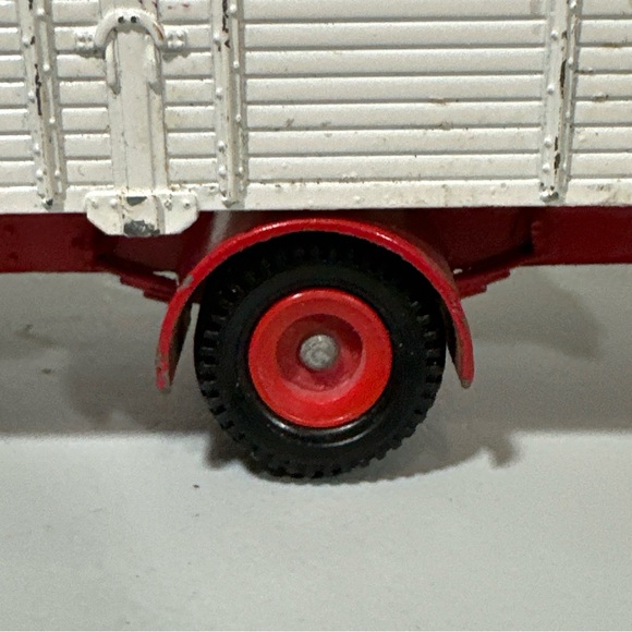 Vintage 1960s Dinky Toys 917 Merceds Benz LP 1920 Truck  made in England - Picture 3 of 9